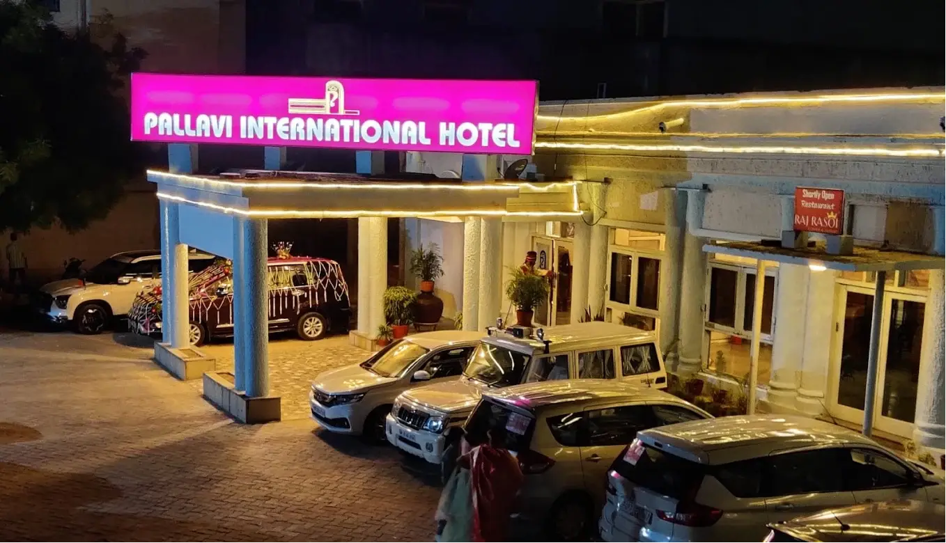 Hotel Pallavi International